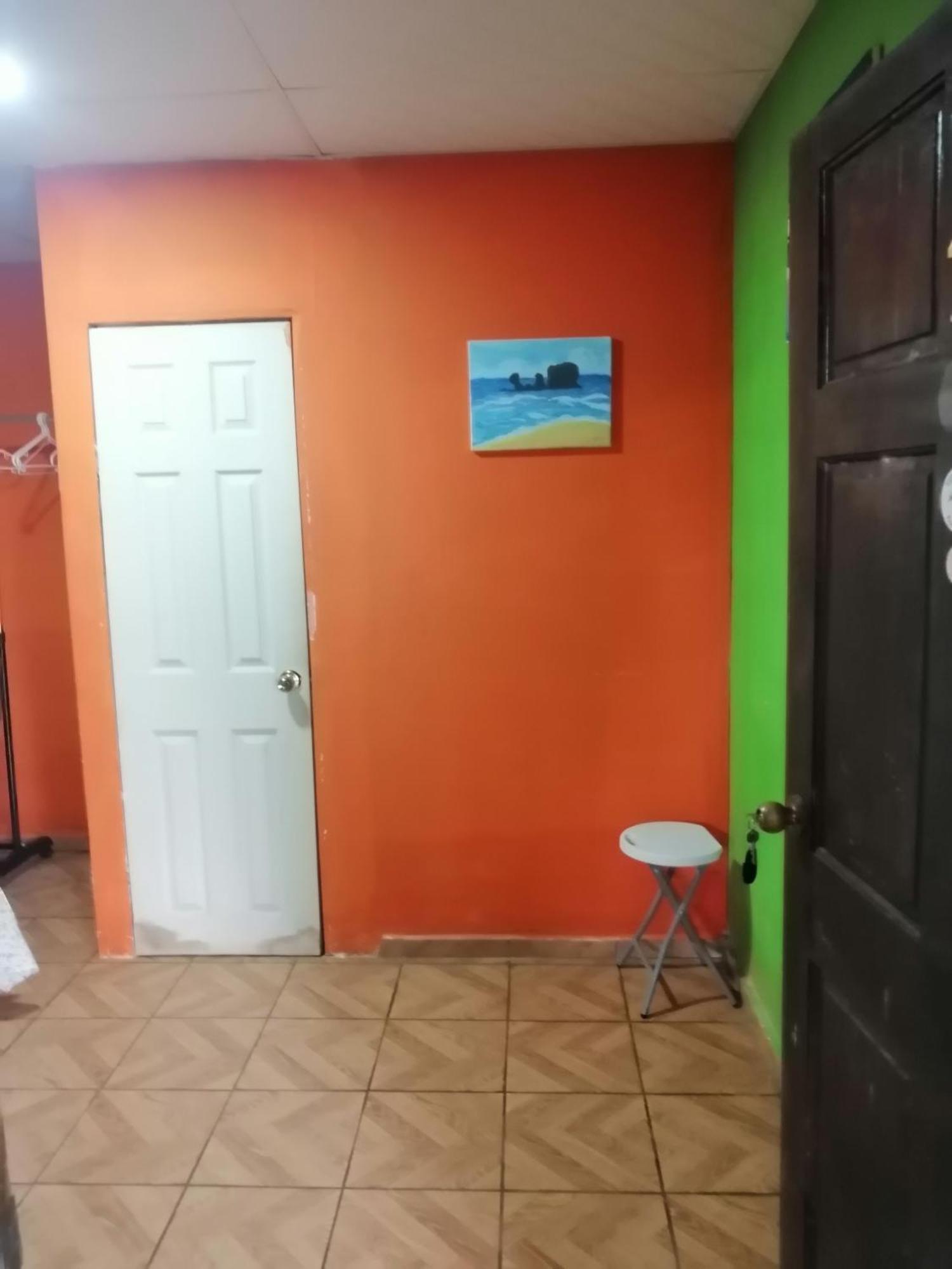 Hostal Nina Oly Tamanique Rom bilde