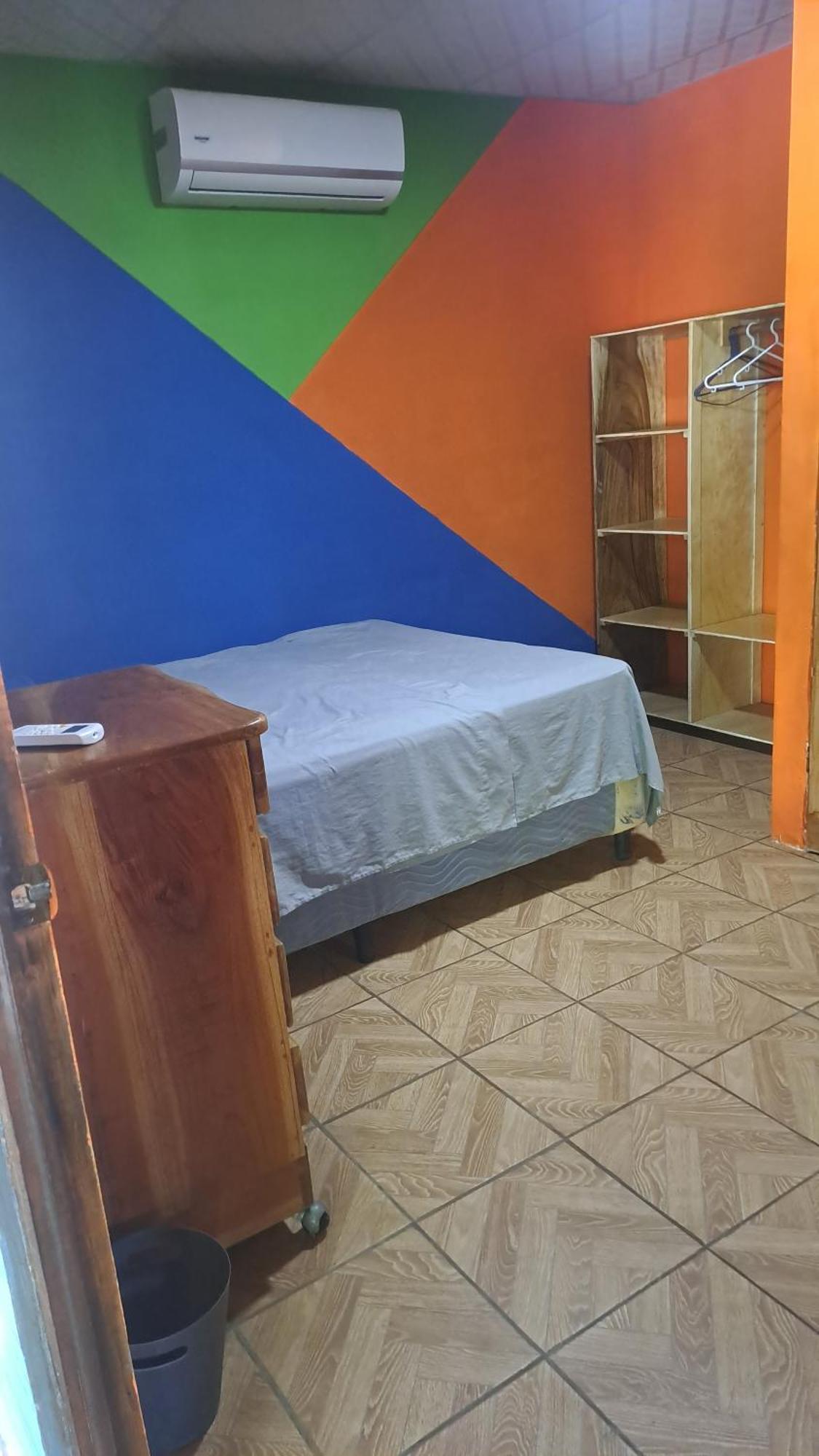 Hostal Nina Oly Tamanique Rom bilde